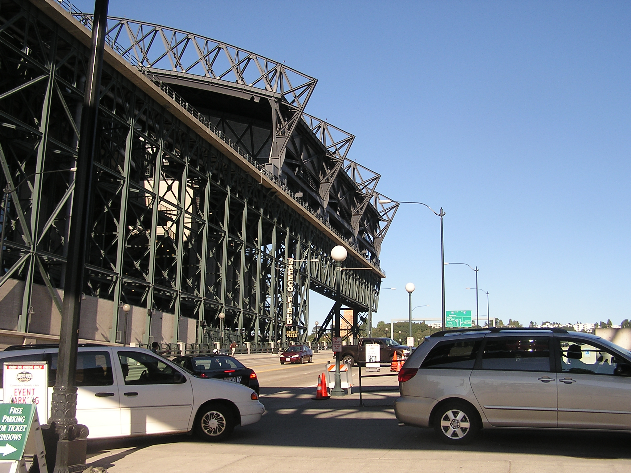 The exterioir from the RF side - Safeco Field